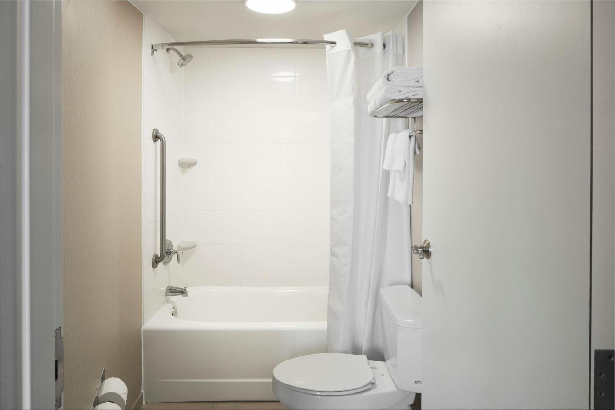 Springhill Suites By Marriott Virginia Beach Oceanfront Exterior foto